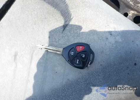 2013 Toyota Camry Le z USA, uszkodzony, nr VIN 4T1BF1FK4DU219589